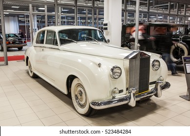 Nadarzyn, Poland, November 20, 2016, Warsaw Moto Show: Rolls Royce Silver Cloud II