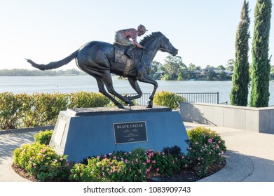 Nagambie, Australia - March 12, 2018: Bronze Statue Of The Racehorse Black Caviar On The Banks Of Lake Nagambie. The Statue By Mitch Mitchell Was Erected In 2013.