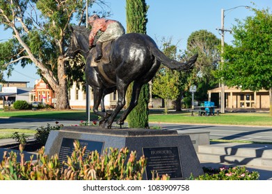 Nagambie, Australia - March 12, 2018: Bronze Statue Of The Racehorse Black Caviar On The Banks Of Lake Nagambie. The Statue By Mitch Mitchell Was Erected In 2013.