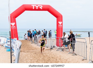 Nahariyya, Israel - May 06, 2017 : Participants Of The Annual Triathlon Finish In The Swim In The Mediterranean Sea In Ahziv, Near The Town Of Nahariya