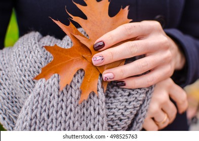 
Nails And Autumn Leaves