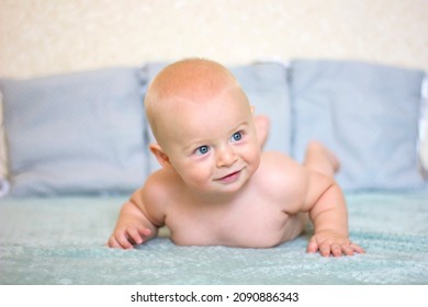 Naked Smiling Baby Babe Lying On Stock Photo Shutterstock