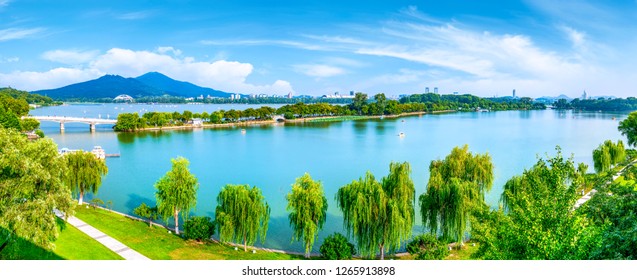 Nanjing Xuanwu Lake

