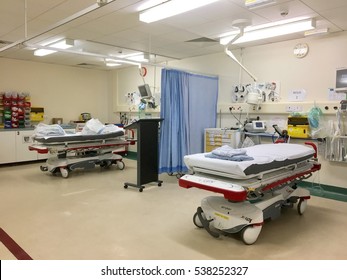 Nantional Health Service, UK - 22nd October 2016: Emergency Hospital Resuscitation Room Of NHS Hospital, England, UK