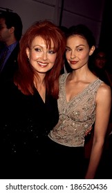 Naomi Judd, Ashley Judd At The Badgley Mischka Show In New York 7th On 6th Fashion Week, 11/2/98