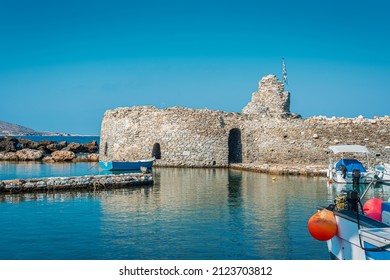 Naousa, im Nordosten der Insel Paros, in Kykladen Archipelago, Ägäisches Meer, Griechenland.