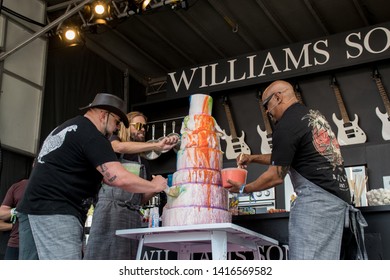 NAPA, CA - MAY 25, 2019: Duff Goldman, Sen Dog, Taylor Hawkins At The Culinary Stage At BottleRock Napa Valley In Napa, CA