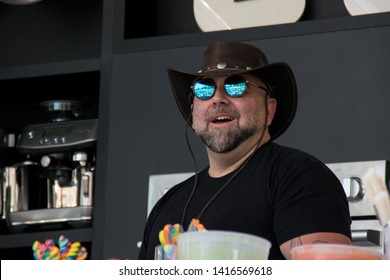 NAPA, CA - MAY 25, 2019: Duff Goldman, Sen Dog, Taylor Hawkins At The Culinary Stage At BottleRock Napa Valley In Napa, CA