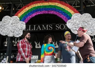 NAPA, CA - MAY 25, 2019: Amirah Kassem, Aaron Sanchez, Juanes At The Culinary Stage At BottleRock Napa Valley In Napa, CA