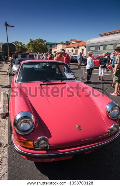 Naples, Florida, USA – March 23,2019: Red 1972\
Porche 911S at the 32nd Annual Naples Depot Classic Car Show in\
Naples, Florida. Editorial\
only.
