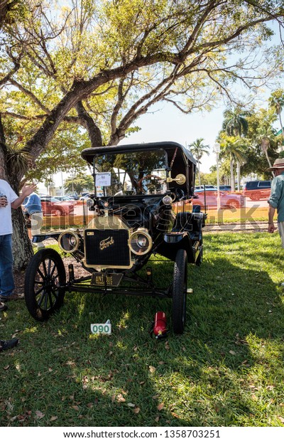Naples, Florida, USA – March 23,2019:\
Black 1915 Ford Model T Touring at the 32nd Annual Naples Depot\
Classic Car Show in Naples, Florida. Editorial\
only.