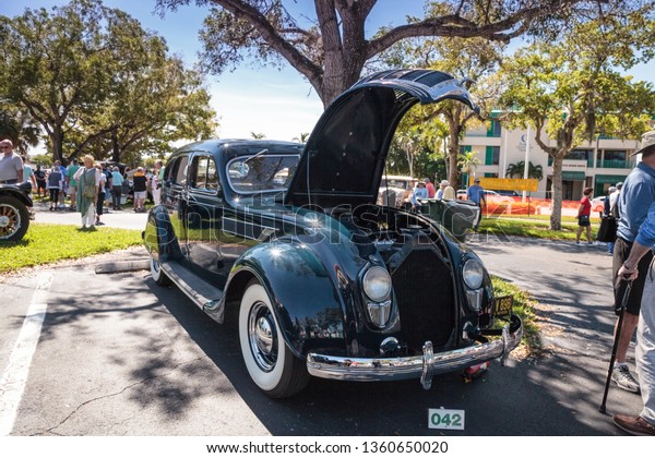Naples, Florida, USA – March 23,2019:\
Green 1935 Chrysler Airflow at the 32nd Annual Naples Depot Classic\
Car Show in Naples, Florida. Editorial\
only.