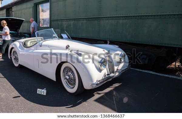 Naples, Florida, USA – March
23,2019: White 1961 Jaguar XK150 Convertible S at the 32nd Annual
Naples Depot Classic Car Show in Naples, Florida. Editorial
only.