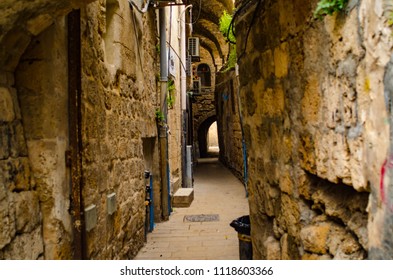 narrow street in acre old city