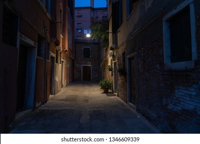 Alley Night Images Stock Photos Vectors Shutterstock