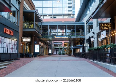 Nashville, Tennessee - January 10, 2022: Courtyard Leading To The Assembly Food Hall, A Famous Food Court In Downtown Broadway Area Of Nashville