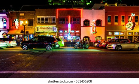 NASHVILLE, TENNESSEE - JULY 7th: Honky Tonk Bars And Nightlife Along Broadway Street In Nashville, Tennessee On July 7th, 2016.