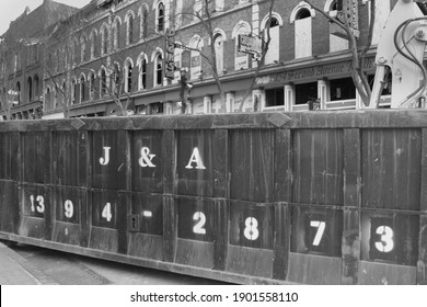 Nashville, Tennessee: Second Ave Continues To Undergo Debris Cleanup, Post Christmas Day Bombing (January 23, 2021) 