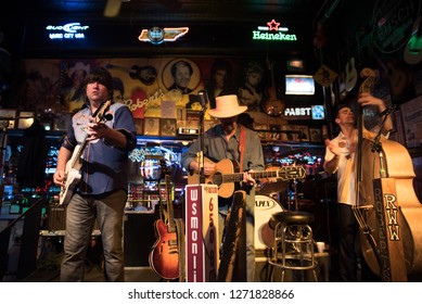 Nashville, Tennessee USA - November 11, 2015: Live Band In The Country Music Capital Of The World, Nashville.