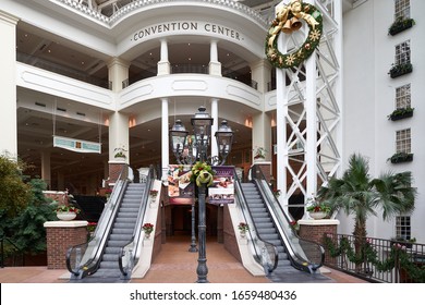 Nashville TN - 01-03-2013 : Convention Center , Gaylord Opry Hotel. Stairway Entrance