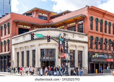 NASHVILLE, TN, USA - MARCH 28, 2021: Luke Bryan's LUKE'S 32 BRIDGE Is The Country Music Singer's Club On Broadway Street In Downtown Nashville With Food, Liquor, And Multiple Levels For Guests.