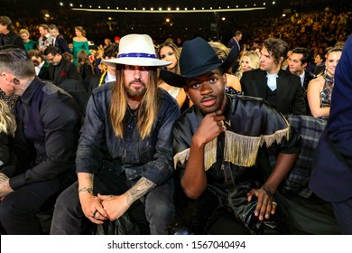 NASHVILLE, TN/USA – 11/12/2019
Billy Ray Cyrus And Lil Nas X Receive CMA Awards Musical Event Of The Year For Old Town Road. - Derrek Kupish | Dkupish Productions