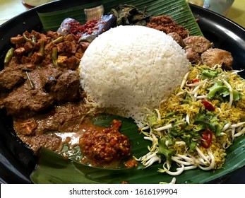 72 Nasi ambeng Images, Stock Photos & Vectors | Shutterstock