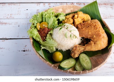 Nasi Ayam Penyet Famous Traditional Malaysian Stock Photo 1506198659 ...