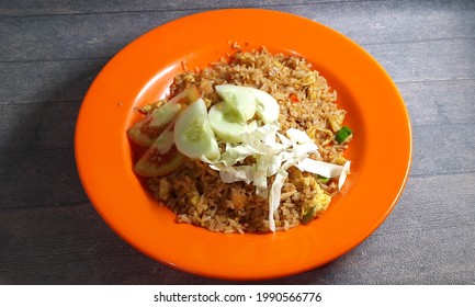 5 Nasi goreng tek tek Images, Stock Photos & Vectors | Shutterstock