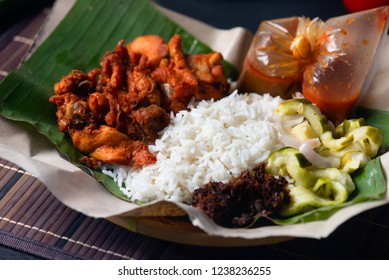 Nasi Kukus Ayam Berempah Popular Traditional Stock Photo (Edit Now ...