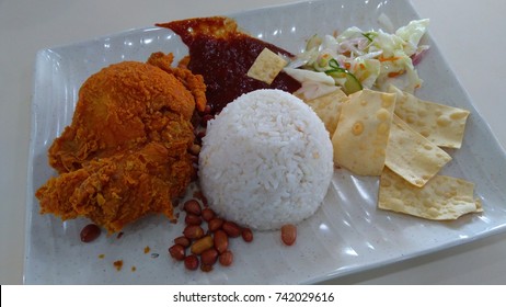 Nasi Lemak With Chicken Is The Best For Morning Food.  