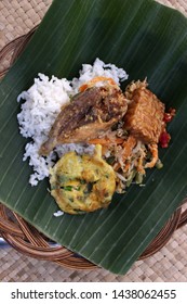 11 Nasi urapan Images, Stock Photos & Vectors | Shutterstock