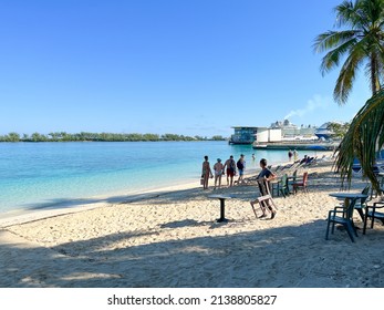 Nassau, Bahamas - December 9, 2021:  People Enjoying Junkanoo Beach In Nassau, Bahamas.