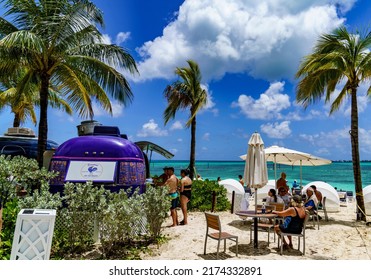 Nassau, Bahamas, July 1, 2021: Food Vending Truck On A Tropical Beach