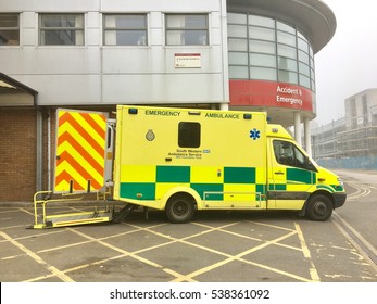 National Health Service, UK - 16th October 2016: Emergency patient transport, NHS Ambulance service for NHS hospital and emergency services in, Yeovil District Hospital, UK 