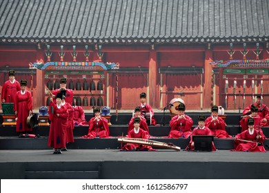National Museum of Korea, Yongsan-gu, Seoul, Korea - September 23, 2019:
Musicians dressed in traditional costumes play Korean traditional music Jongmyo Ritual Music.
