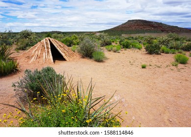 Native American House Of Hualapai Tribe In Grand Canyon