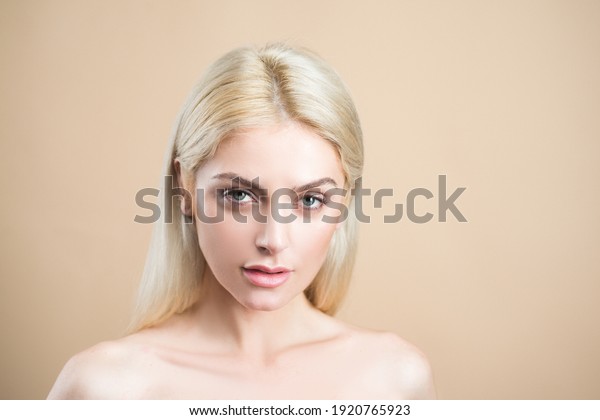 Natural beauty and skincare. No makeup girl.\
Blonde woman portrait