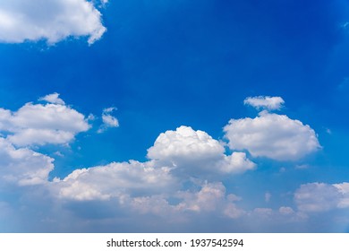 Natural daylight and white clouds floating on blue sky