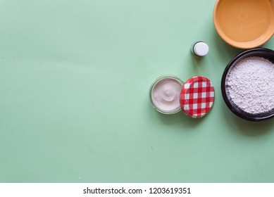 Natural Deodorant (white Clay, Tea Tree, Coconut Oil)