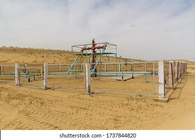 Natural Gas Facility Near Darvaza (Derweze) In Turkmenistan