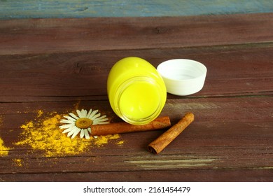 Natural Herbal Yellow Cream Salve Balm Made With Herb,beeswax,sheabutter,coconut Oil,petroleum Jelly