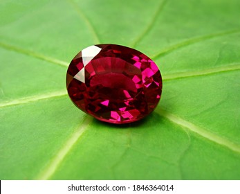 natural red ruby precious gemstone oval cutting shape for design silver jewelry.