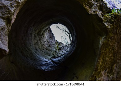 Natural Rock Formations At Niagara Glen