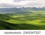 Natural scenery of Narat prairie in Xinjiang（Translation:Sky grassland Narati）