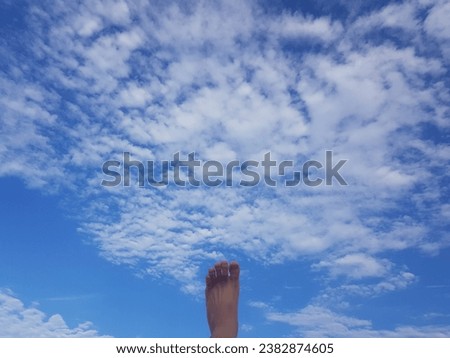 Natural sky, clouds, wind, free daily beauty