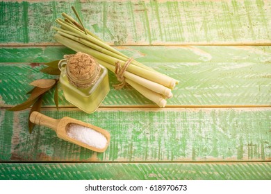 Natural Spa Ingredients Lemongrass Essential Oil With Aromathera