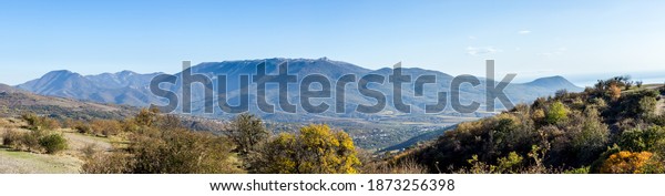 The nature of Crimea, mountains and sky. Grass
and forests in the
mountains.