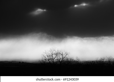 水墨画 雲 の画像 写真素材 ベクター画像 Shutterstock