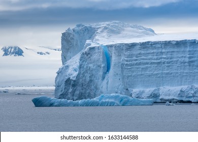 Navigating among enormous icebergs, including the largest ever B-15, calved from the Ross Ice Shelf of Antarctica, - Powered by Shutterstock